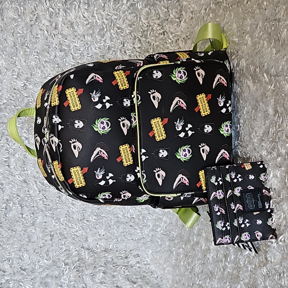 BettleJuice mini backpack and cardholder set - Picture 4 of 12